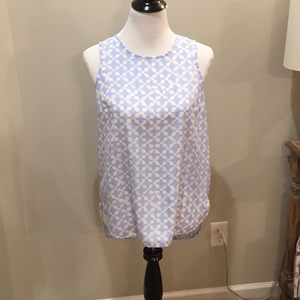 Sleeveless blouse
